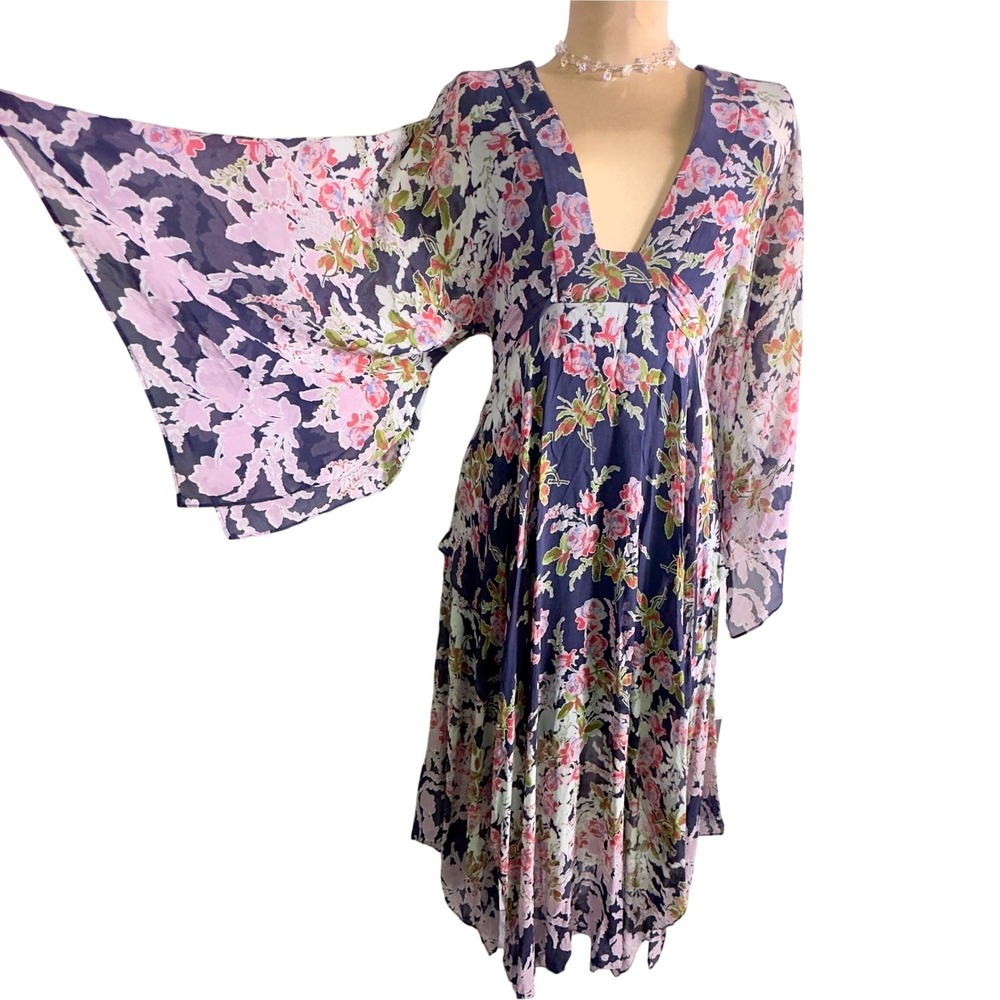 BCBGMAXAZRIA Kylia Dress Women XS Navy Blue Silk Floral Handkerchief Hem Boho